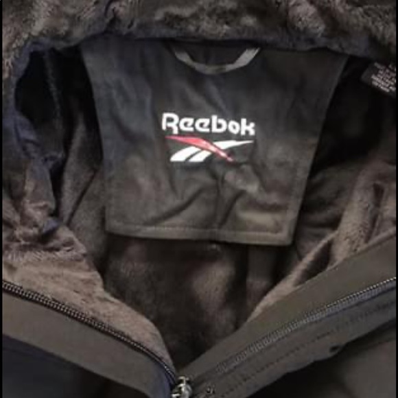 NWT - Women’s Reebok Jacket - Picture 2 of 5